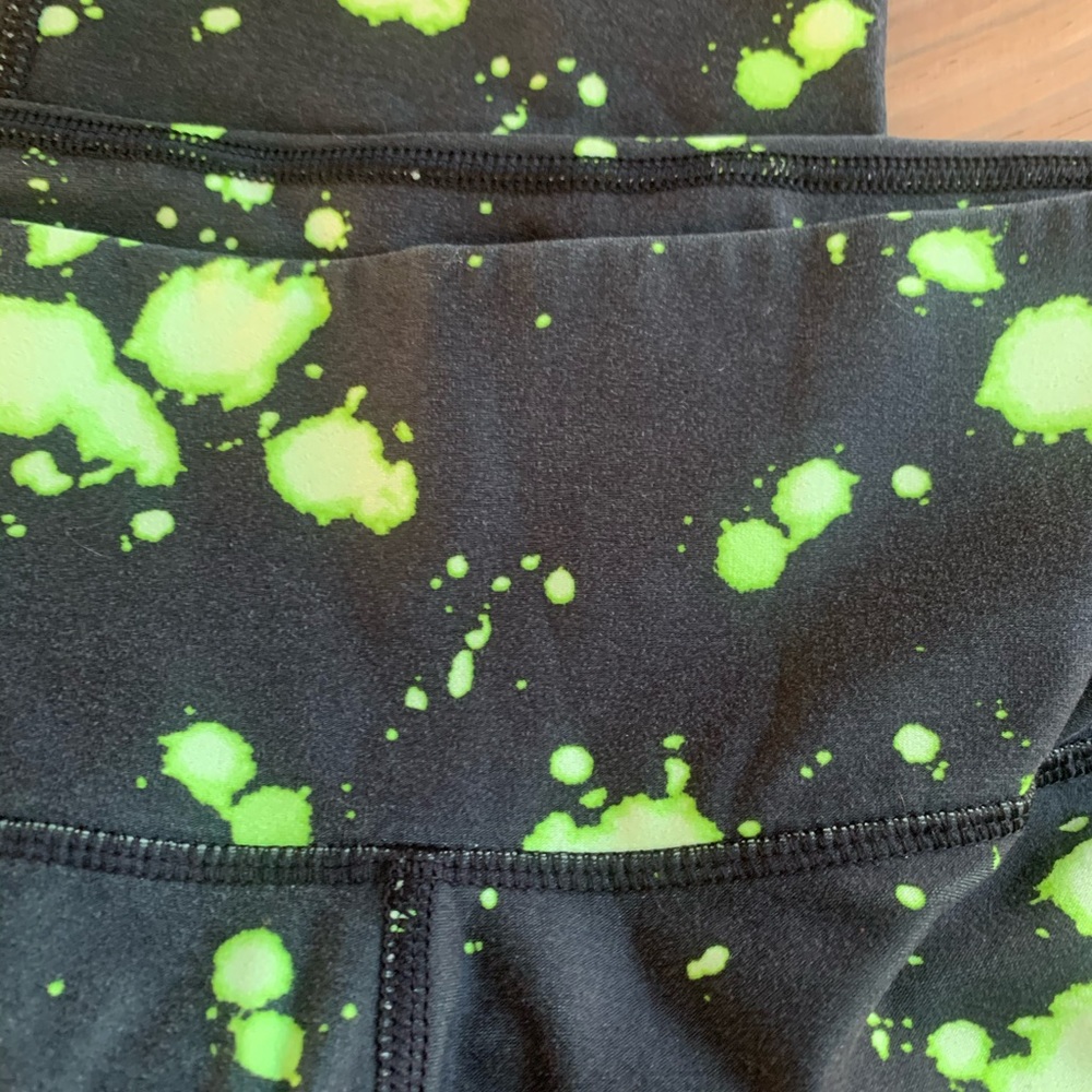 🟢🌈❤️HOSTPICK🟢🌈❤️Nike cropped leggings🟢🌈❤️ - Picture 4 of 4